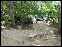 path to the river at Wildcat Park Access Site