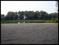 path to the river at Davis Ferry Park